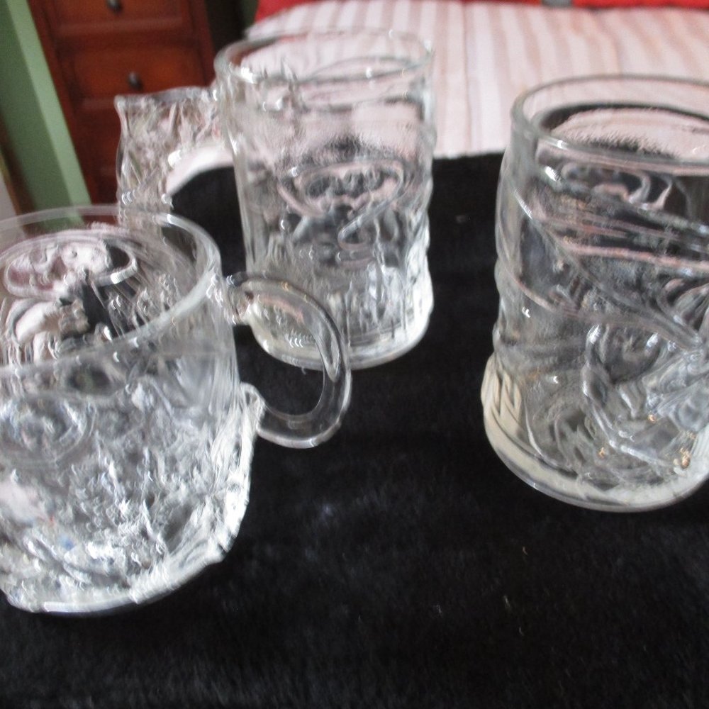 Lot of Three McDonald's Batman Forever Riddler Mugs Glasses